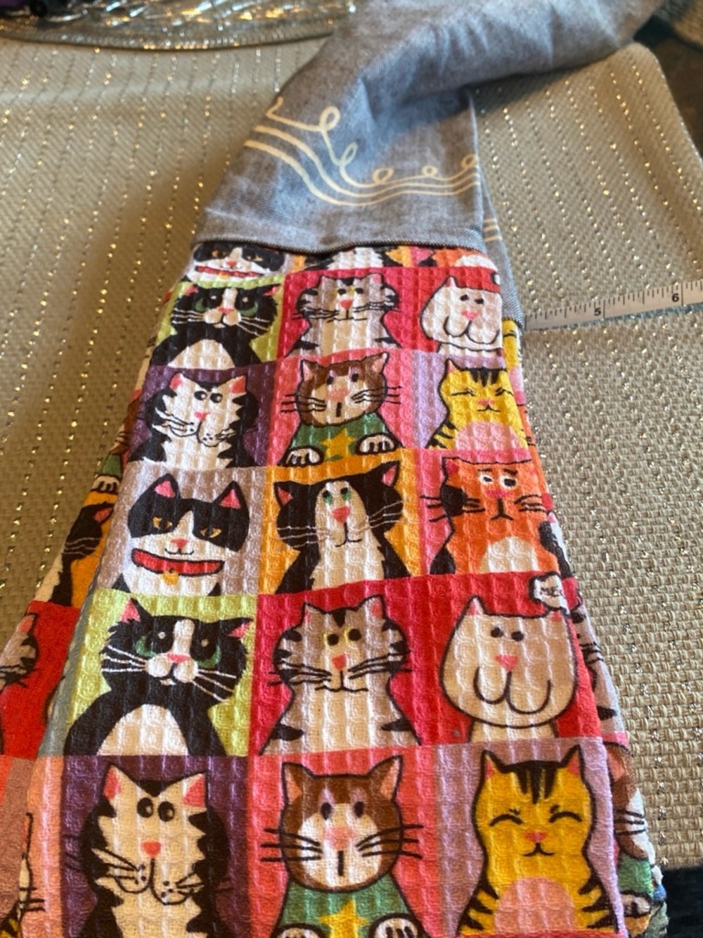 Multicolor Cat-Print Waffle Knit Pet Towel